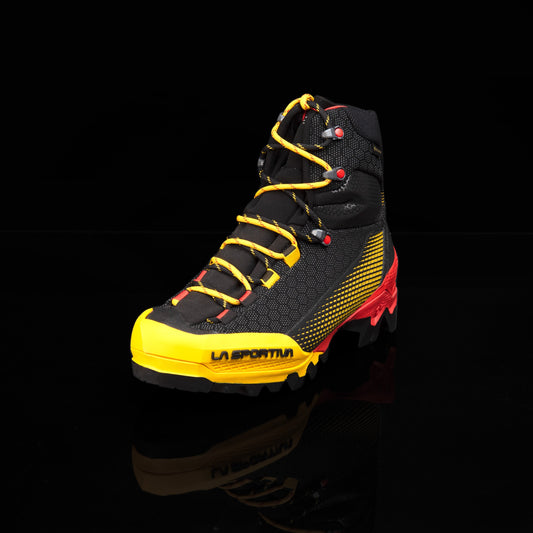 Aequilibrium ST GTX Black/Yellow