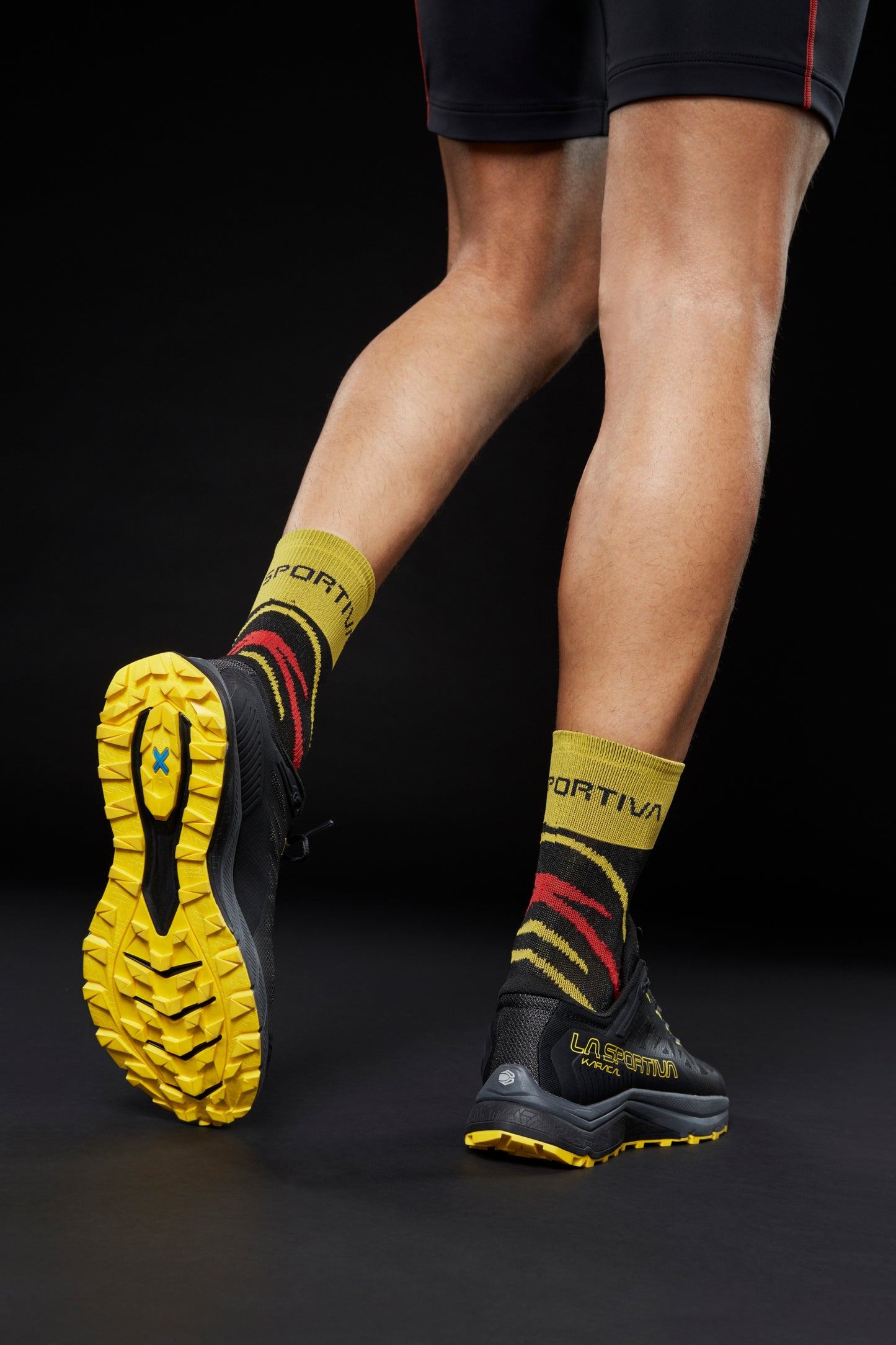Karacal Black/Yellow