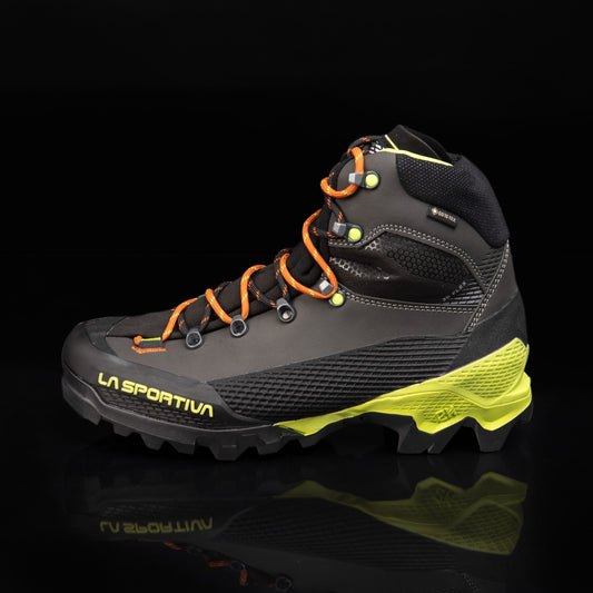 Aequilibrium LT GTX Carbon/Lime Punch