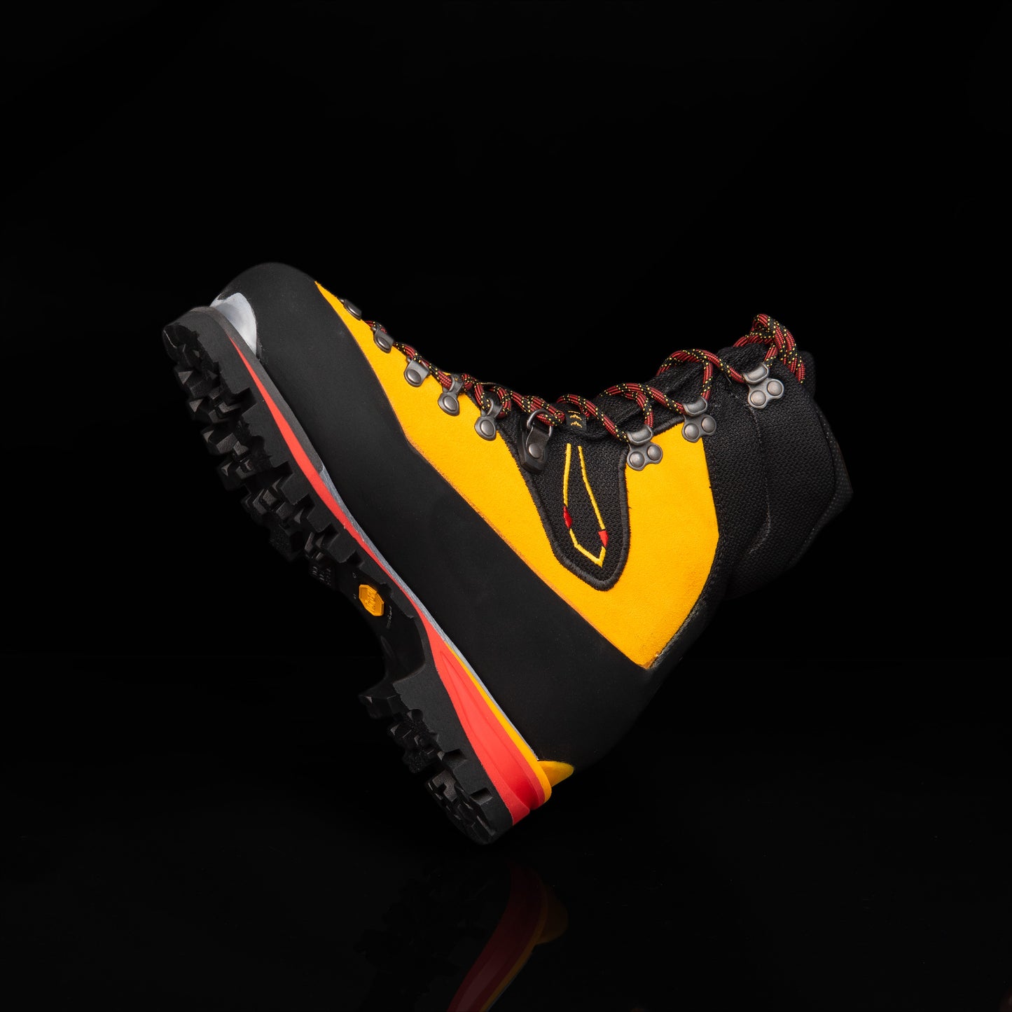 Nepal Cube GTX Yellow