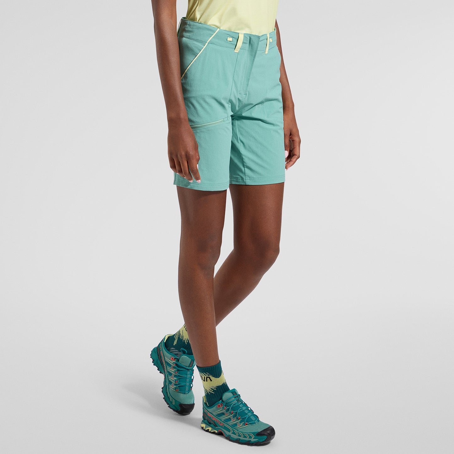 Scout Short Woman Juniper