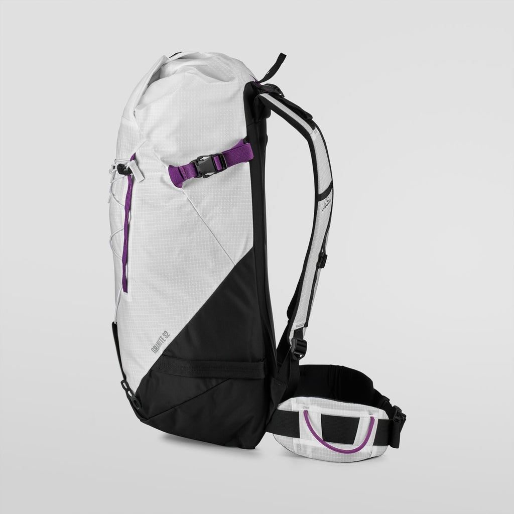Granite 32 Backpack Chalk/Black
