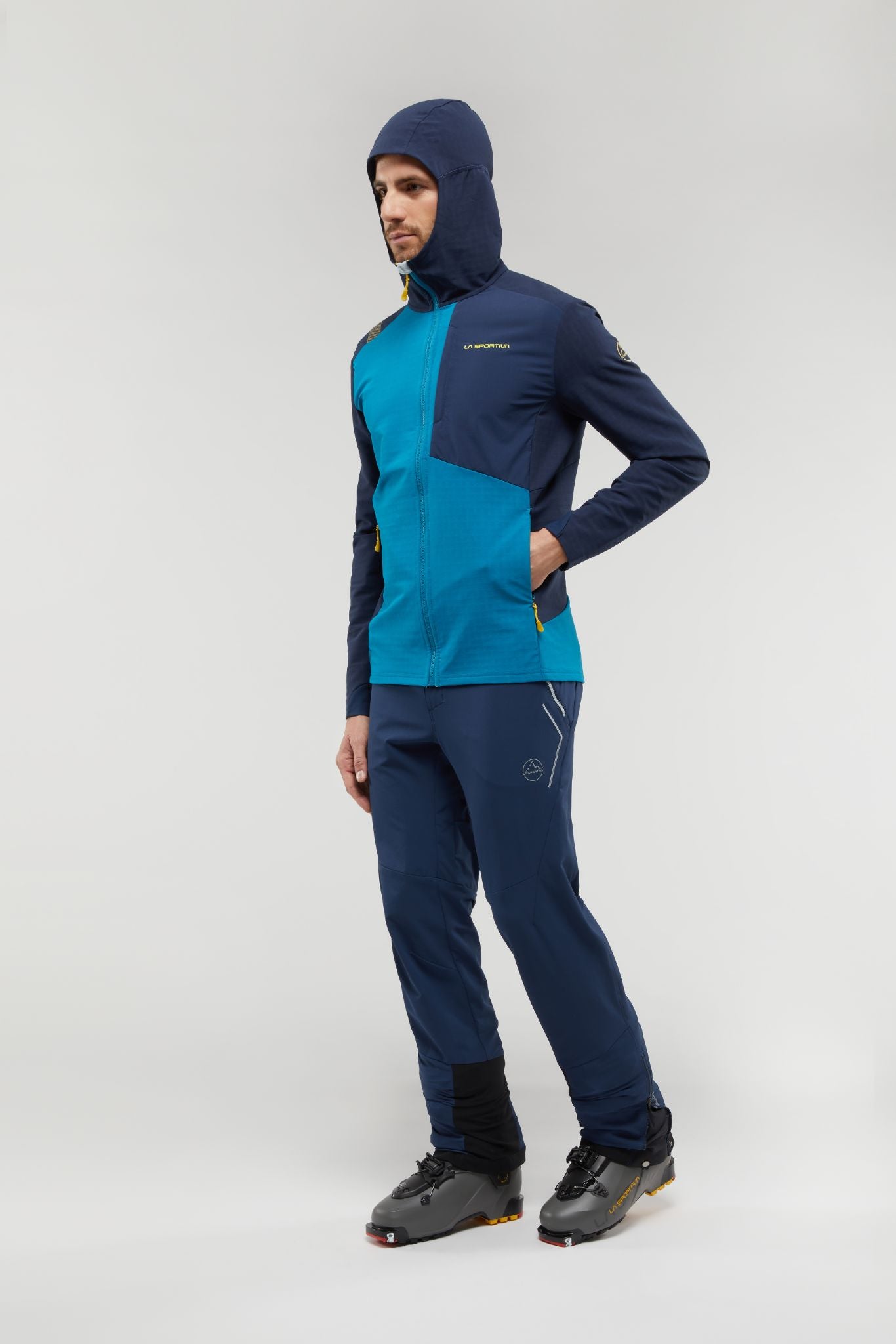 Descender Storm Jkt Man Crystal/Night Blue